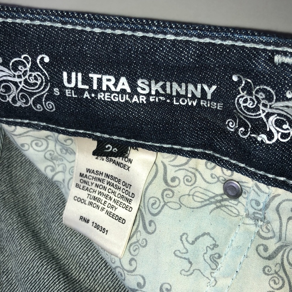 Express Medium Denim Low Rise Ultra Skinny Jeans Size 2 - Picture 3 of 6
